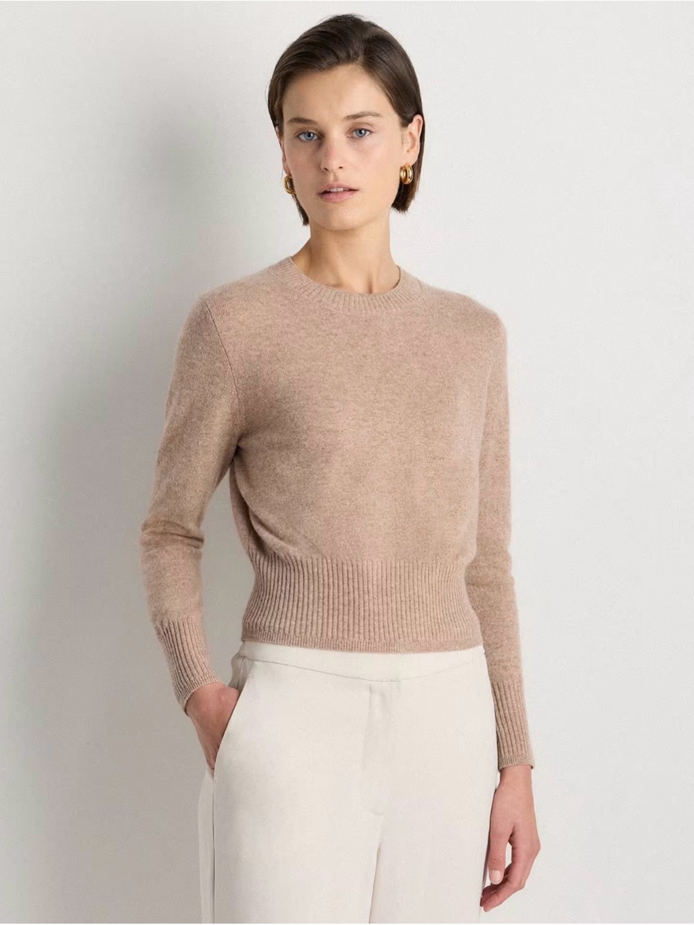 Quince || Mongolian Cashmere Shrunken Crewneck Sweater Oatmeal Medium